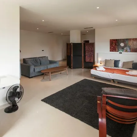 Feriehus Beach House Mascarat *